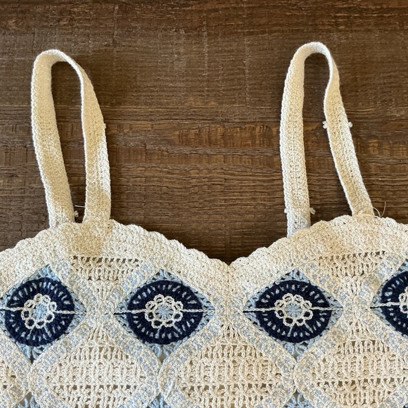 Rebellion Again Crochet Lace Blue Pattern Halter - Picture 5 of 8